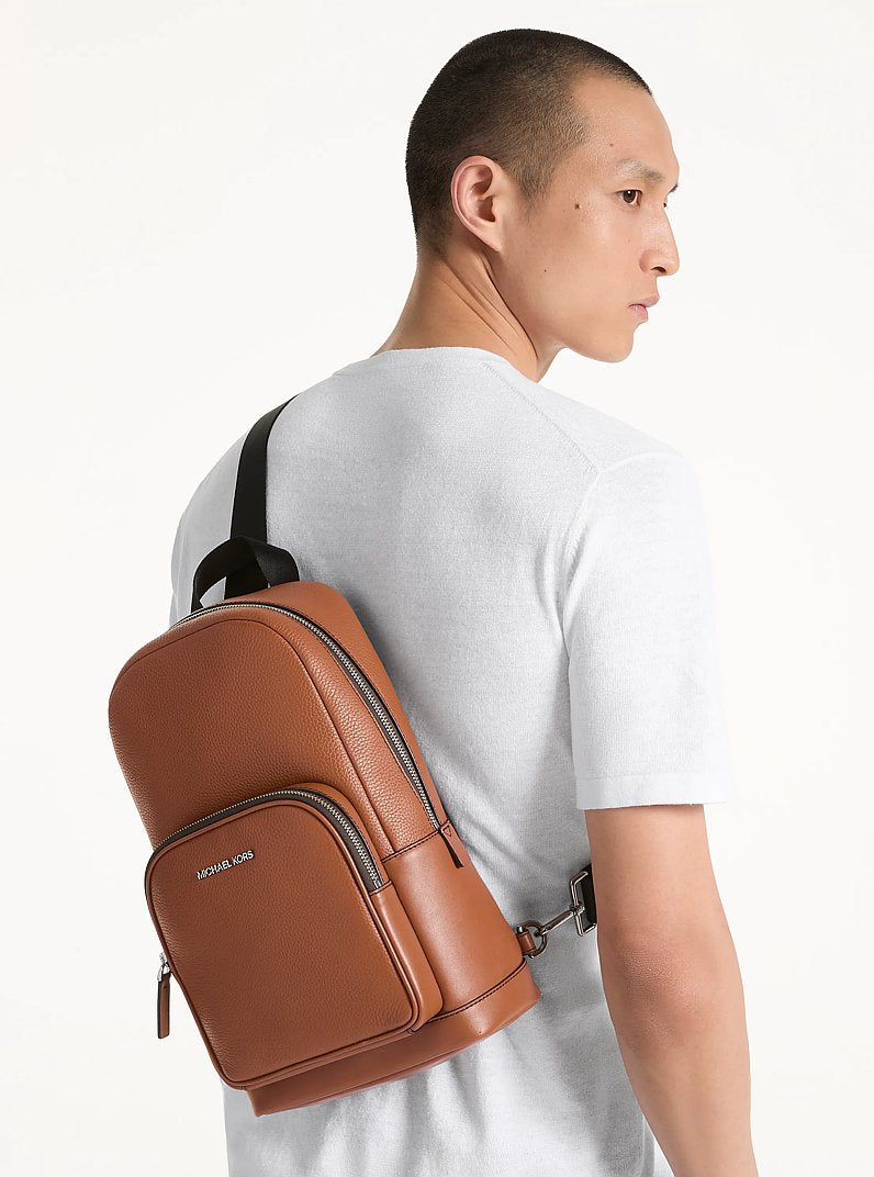 Bolsa Michael Kors Cooper Pebbled Leather Sling Pack, Couro Pebbled, cor Luggage (Castanho Claro), vista interna | Original Exports