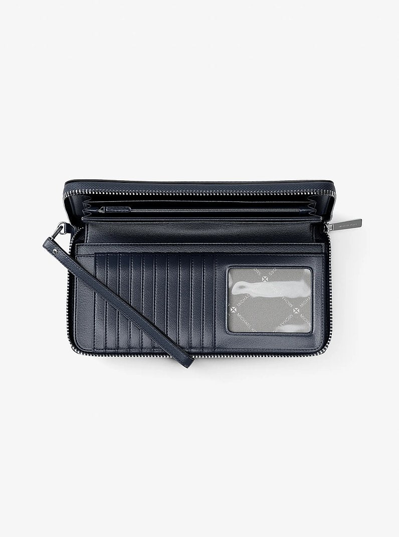 Carteira Michael Kors Large Pebbled Leather Continental Wallet, Couro Pebbled, cor Azul Marinho, vista lateral | Original Exports
