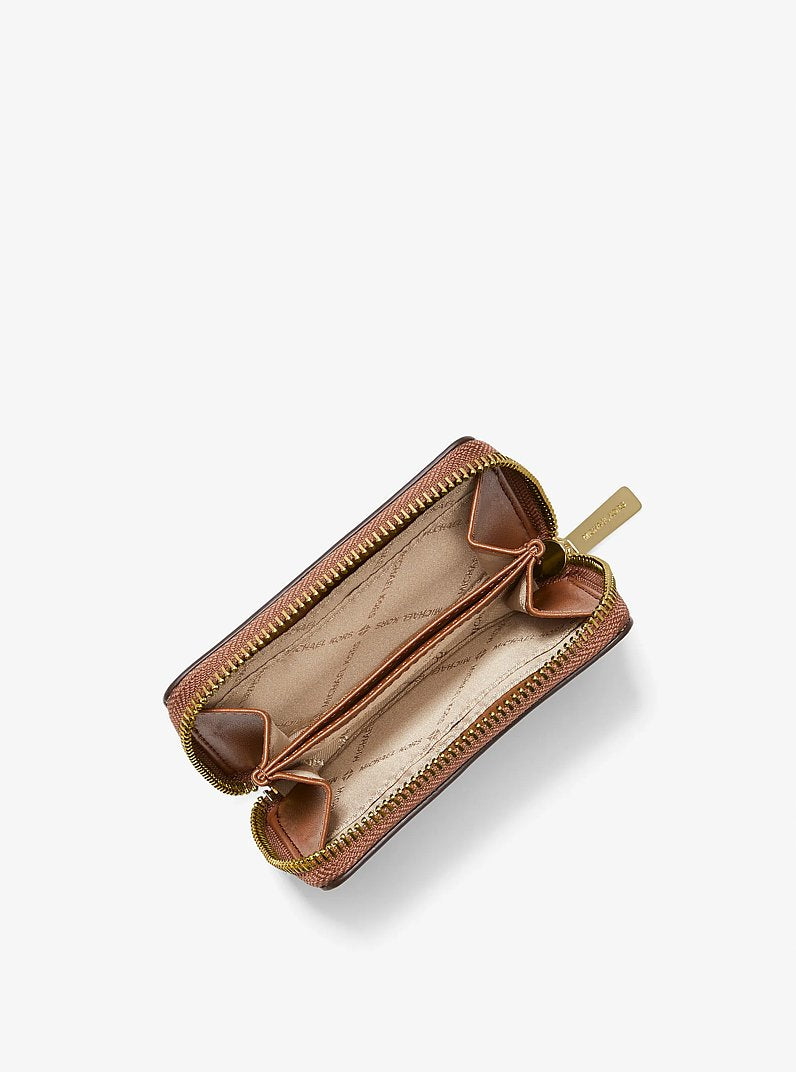 Porta-cartões Michael Kors Jet Set Travel Medium Logo Zip-Around Card Case, Lona com Logo Signature, cor Vanilla (Bege Claro), vista lateral | Original Exports