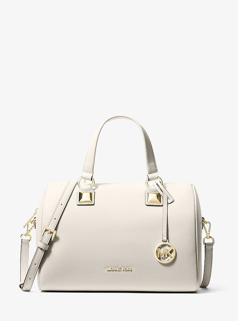 Bolsa Michael Kors Grayson Medium Pebbled Leather Duffel Bag, Couro Pebbled, cor Creme Claro, vista frontal | Original Exports