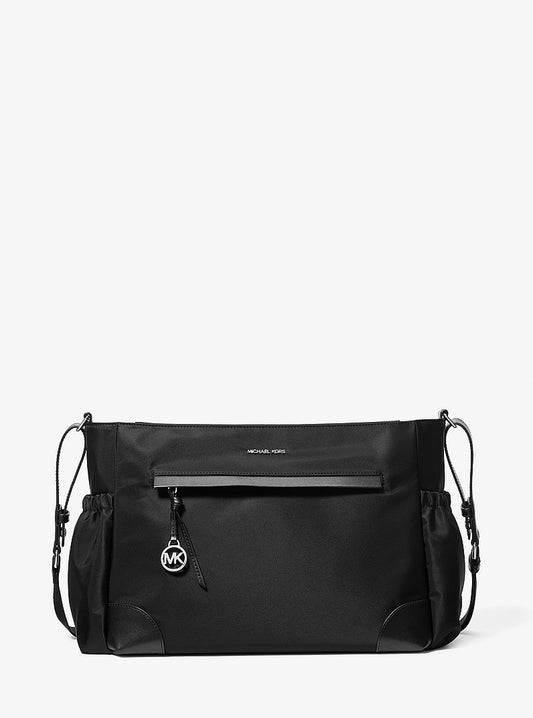 Michael Kors Prescott Large Nylon Diaper Bag en Black — vista frontal | Original Export