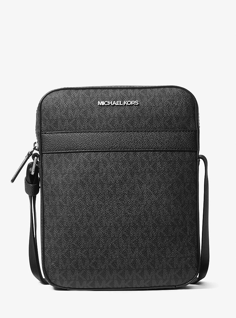 Bolsa Michael Kors Cooper Signature Logo Flight Bag, Lona com Logo Signature, cor Preto, vista frontal | Original Exports