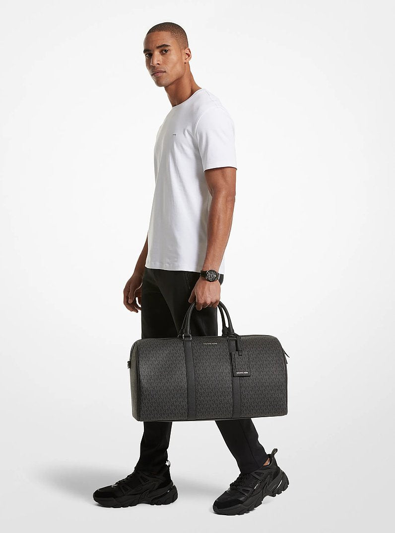 Bolsa Michael Kors Harrison Logo Weekender Bag, Lona com Logo Signature, cor Preto, vista interna | Original Exports