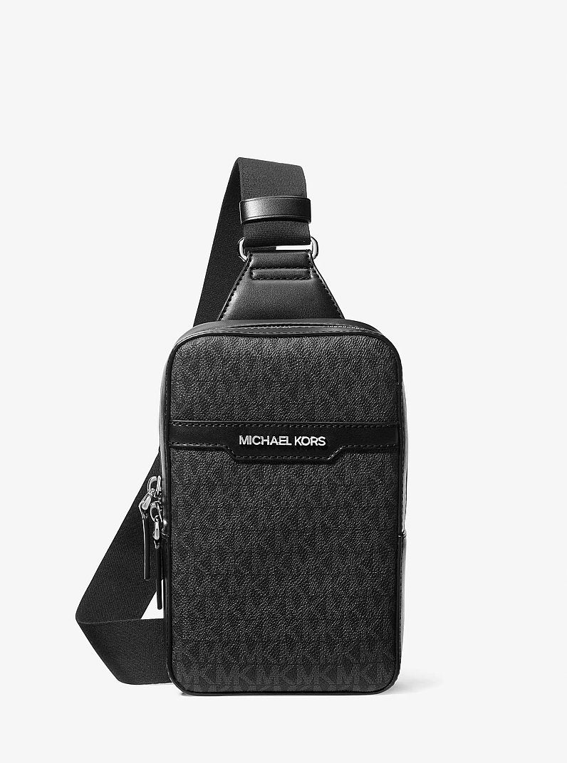 Bolsa Michael Kors Cooper Medium Signature Logo Sling Pack, Lona com Logo Signature, cor Preto, vista frontal | Original Exports