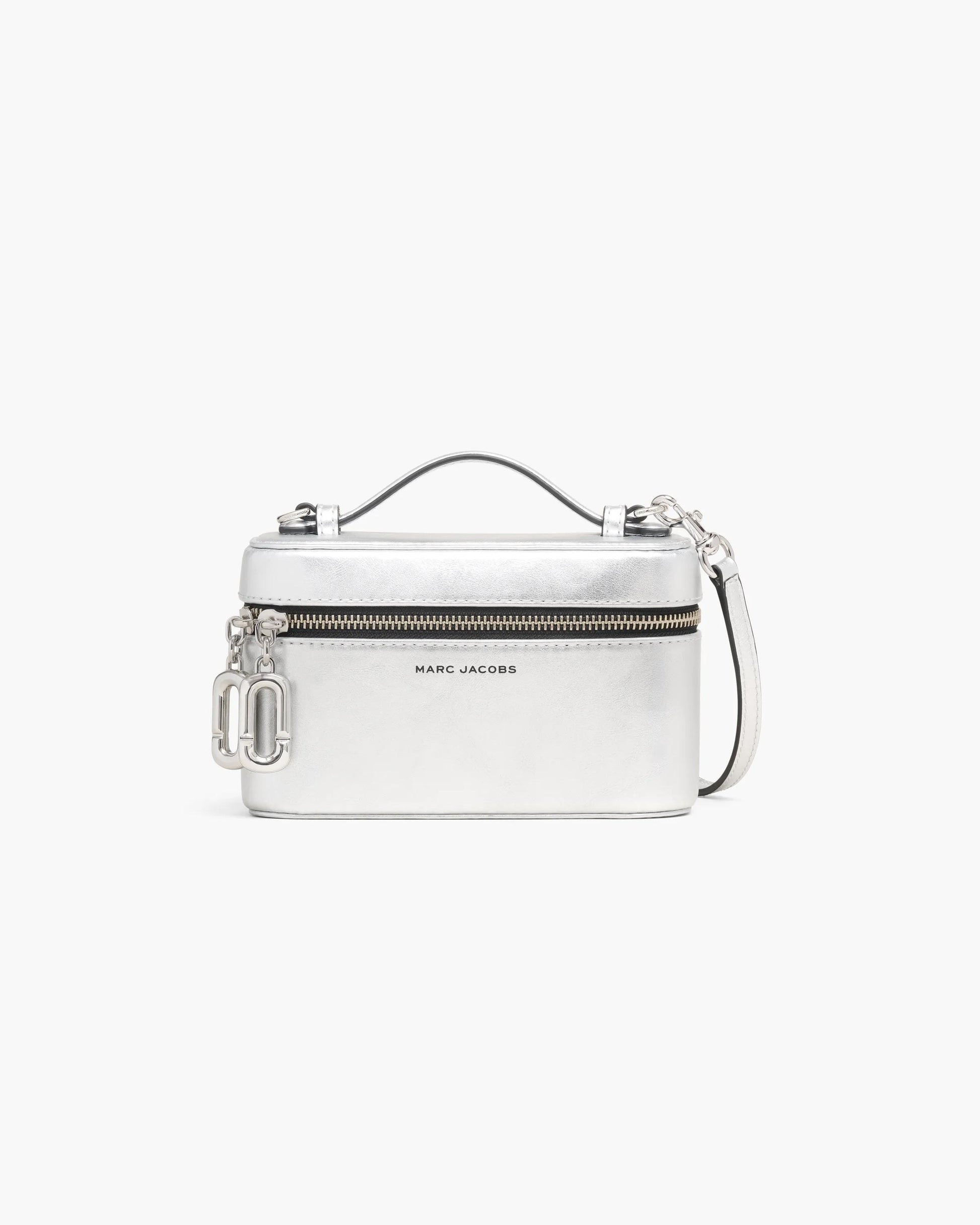 Bolsa Marc Jacobs Scene Vanity Bag In Metallic, Couro Metálico, cor Prata, vista frontal | Original Exports