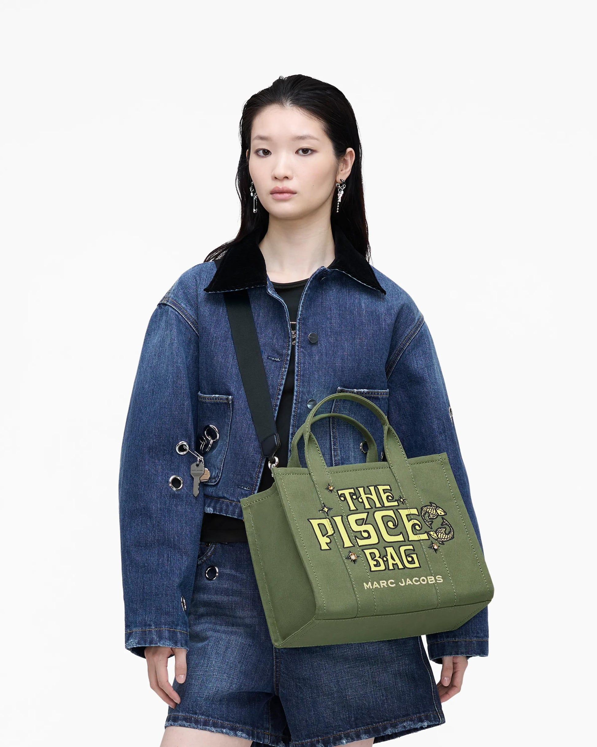 Bolsa Marc Jacobs The Zodiac Tote Bag, Lona de Algodão, cor Peixes, vista lateral | Original Exports