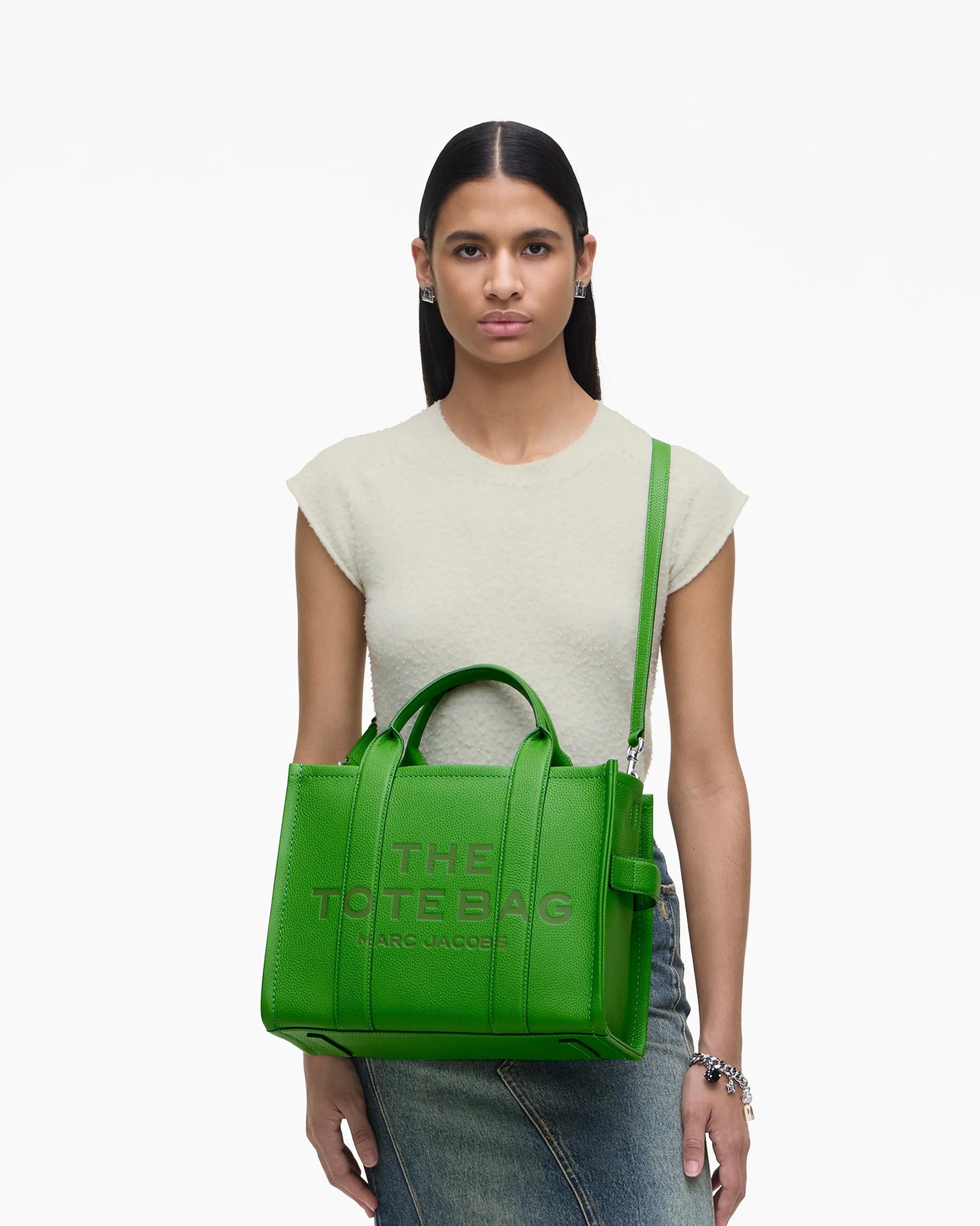 Bolsa Marc Jacobs The Leather Medium Tote Bag, Couro Legítimo, cor Verde Kiwi, vista lateral | Original Exports