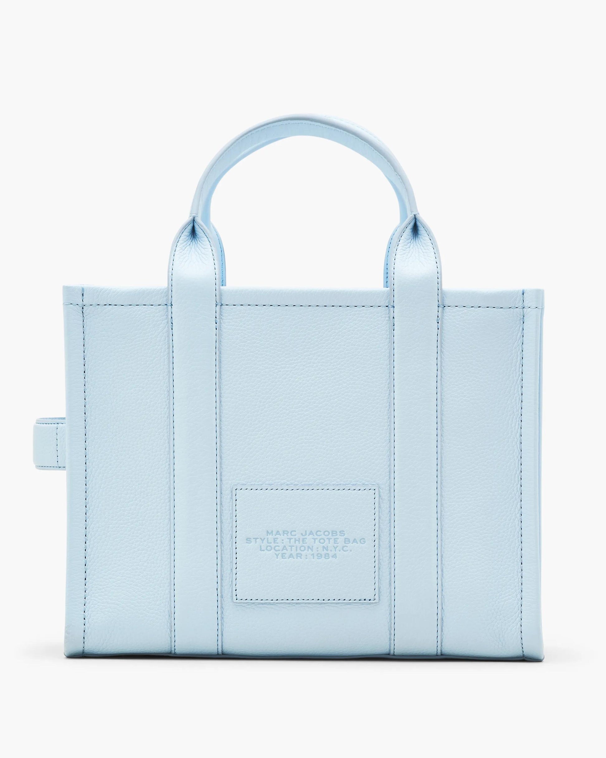 Bolsa Marc Jacobs The Leather Medium Tote Bag, Couro Legítimo, cor Azul Nuvem, detalhe do material | Original Exports
