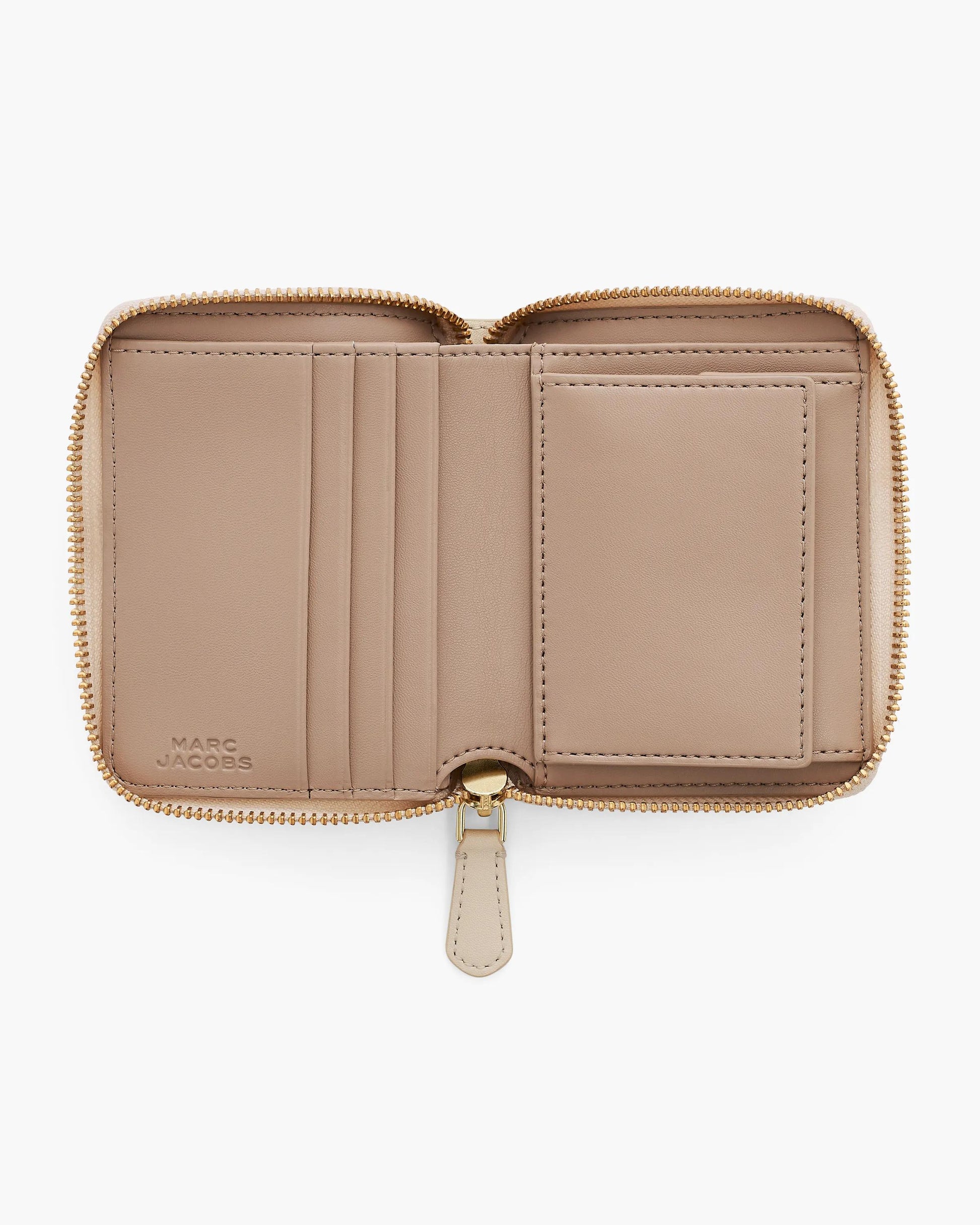 Carteira Marc Jacobs The Everyday Slim Compact Wallet, Couro Legítimo Liso, cor Branco Nuvem, vista lateral | Original Exports