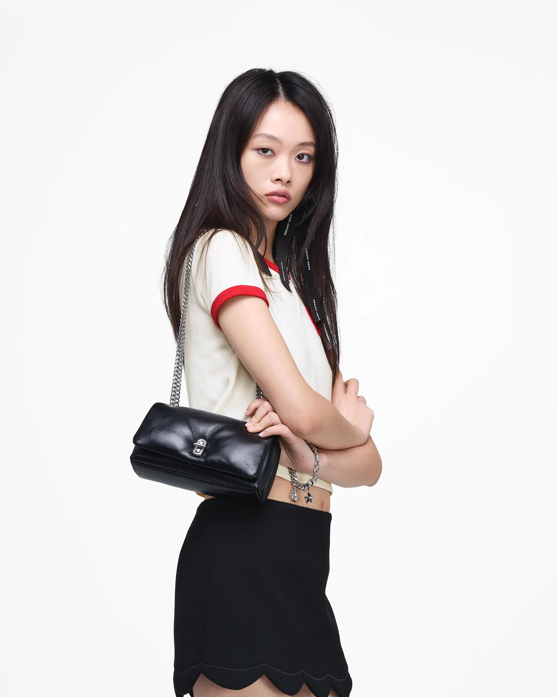 Bolsa Marc Jacobs Scene Chain Mini Bag, Couro de Carneiro, cor Preto, vista lateral | Original Exports