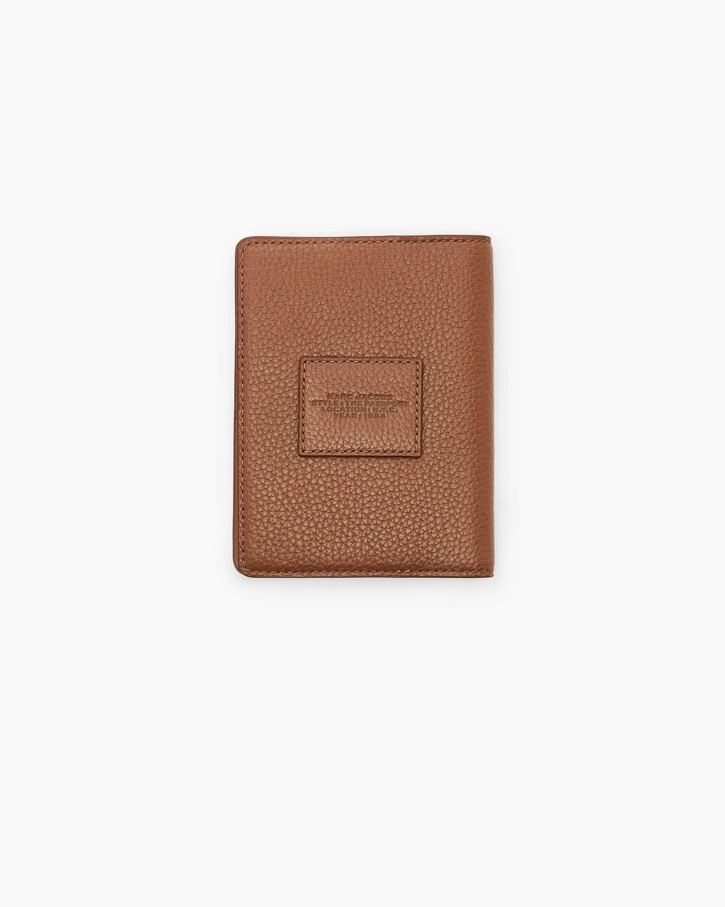 Carteira Marc Jacobs The Passport Case, Couro Martelado, cor Óleo de Argan, detalhe do material | Original Exports