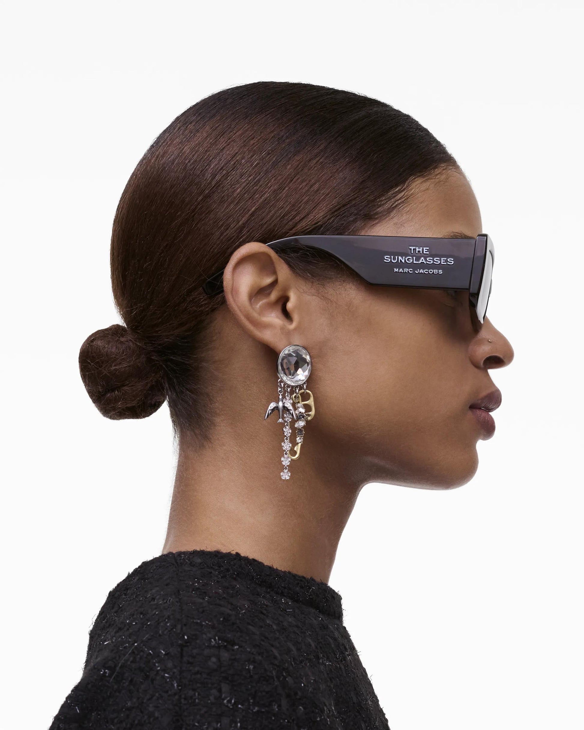 Óculos de Sol Marc Jacobs The Rectangle Sunglasses, Poliamida Injetada, cor Preto, detalhe da armação | Original Exports