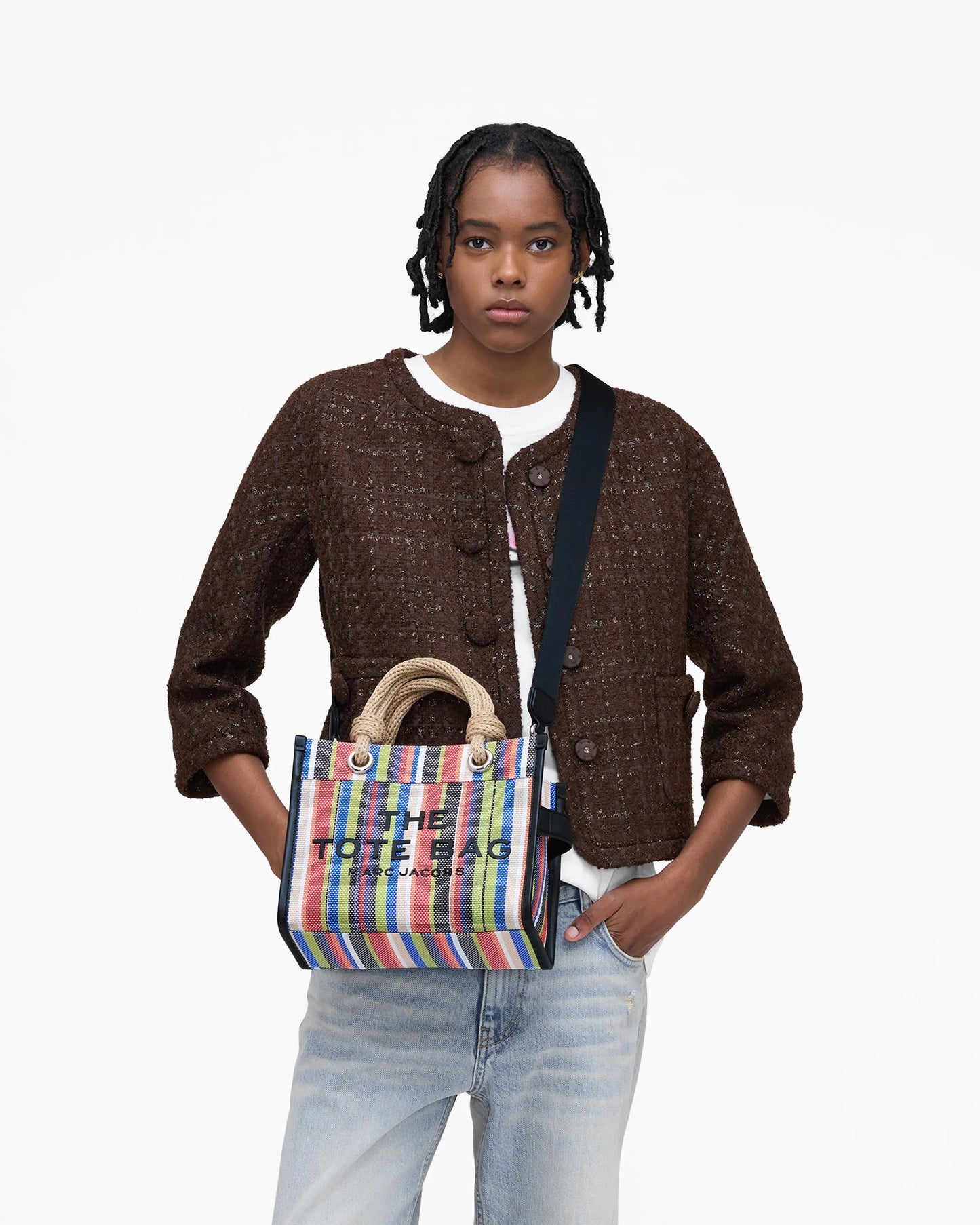 Bolsa Marc Jacobs The Stripe Mesh Small Tote Bag, Tela/Ráfia listrada, cor Vermelho Multicolor, vista lateral | Original Exports