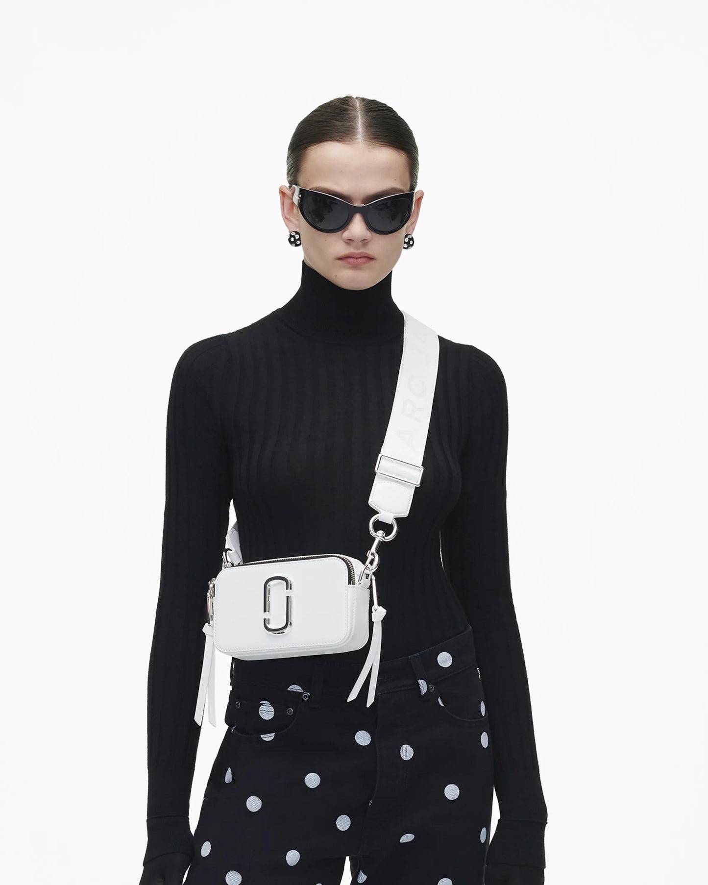 Bolsa Marc Jacobs The Snapshot DTM, Couro Saffiano Legítimo Tonal, cor Branco, vista lateral | Original Exports