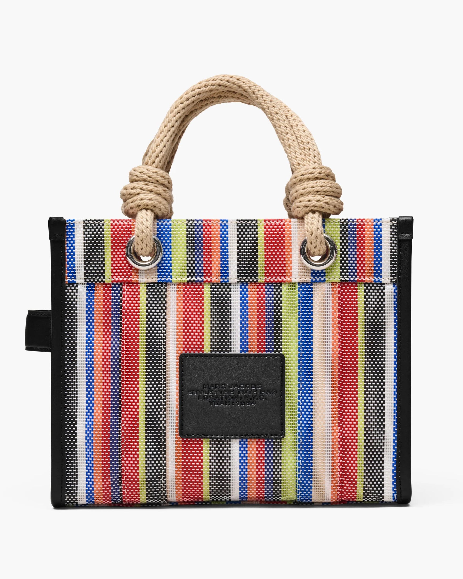 Bolsa Marc Jacobs The Stripe Mesh Small Tote Bag, Tela/Ráfia listrada, cor Vermelho Multicolor, detalhe do material | Original Exports