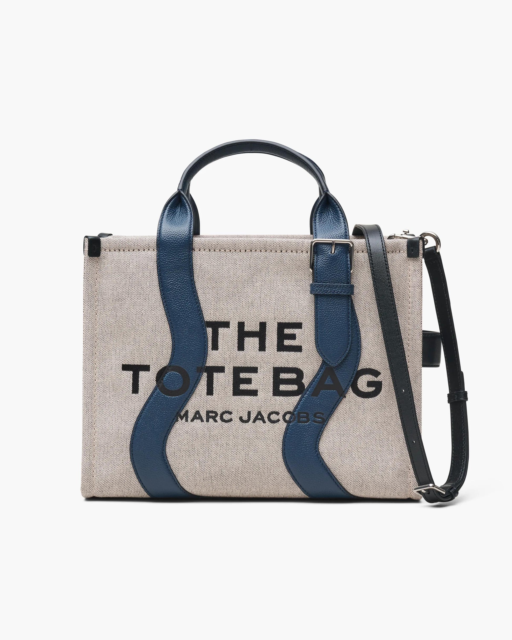 Bolsa Marc Jacobs The Wavy Canvas Medium Tote Bag, Lona de Algodão com acabamento em couro, cor Marfim/Azul Marinho, vista frontal | Original Exports