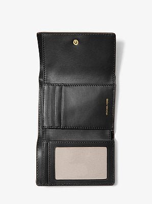 Michael Kors Bryant Medium Pebbled Leather Wallet - Image 2