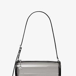 Michael Kors Izzy Small Barrel Pochette