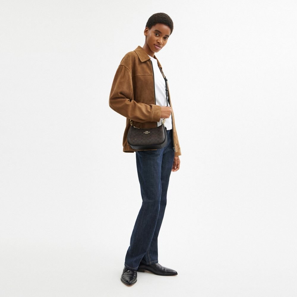 Coach Teri Shoulder Bag In Signature Canvas - Image 3