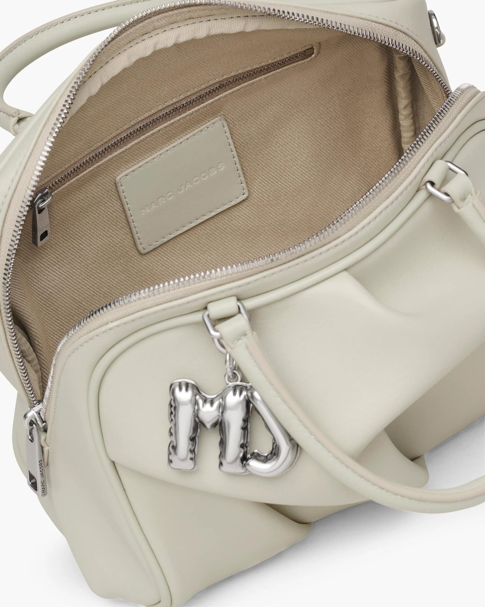 Marc Jacobs The Small Wave - Image 8